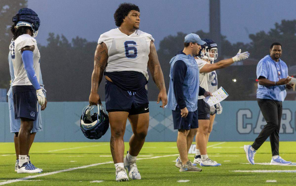 North Carolina defensive lineman Joshua Harris Sr. (6) during the Tar Heels’ first practice of the season on Monday, July 29, 2024 in Chapel Hill, N.C.