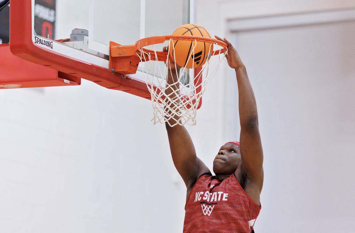 N.C. State’s Ven-Allen Lubin dunks the ball during the team’s first official practice on Monday, Sept. 22, 2025, in Raleigh, N.C. at Dail Basketball Center.
