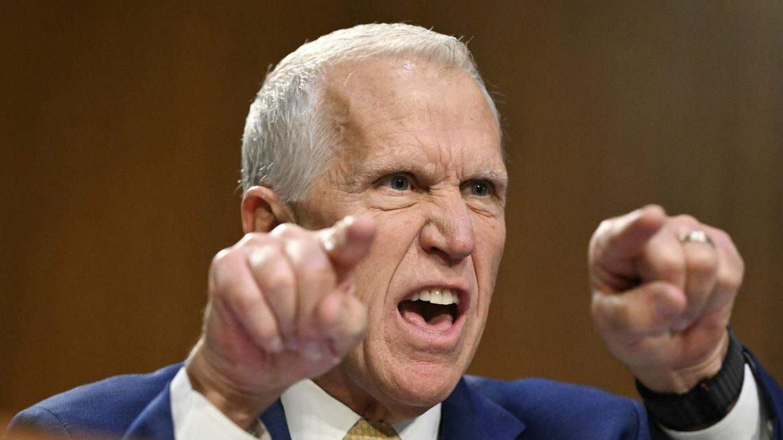 Thom Tillis accuses Kristi Noem of violating the law, says she ‘failed at FEMA’