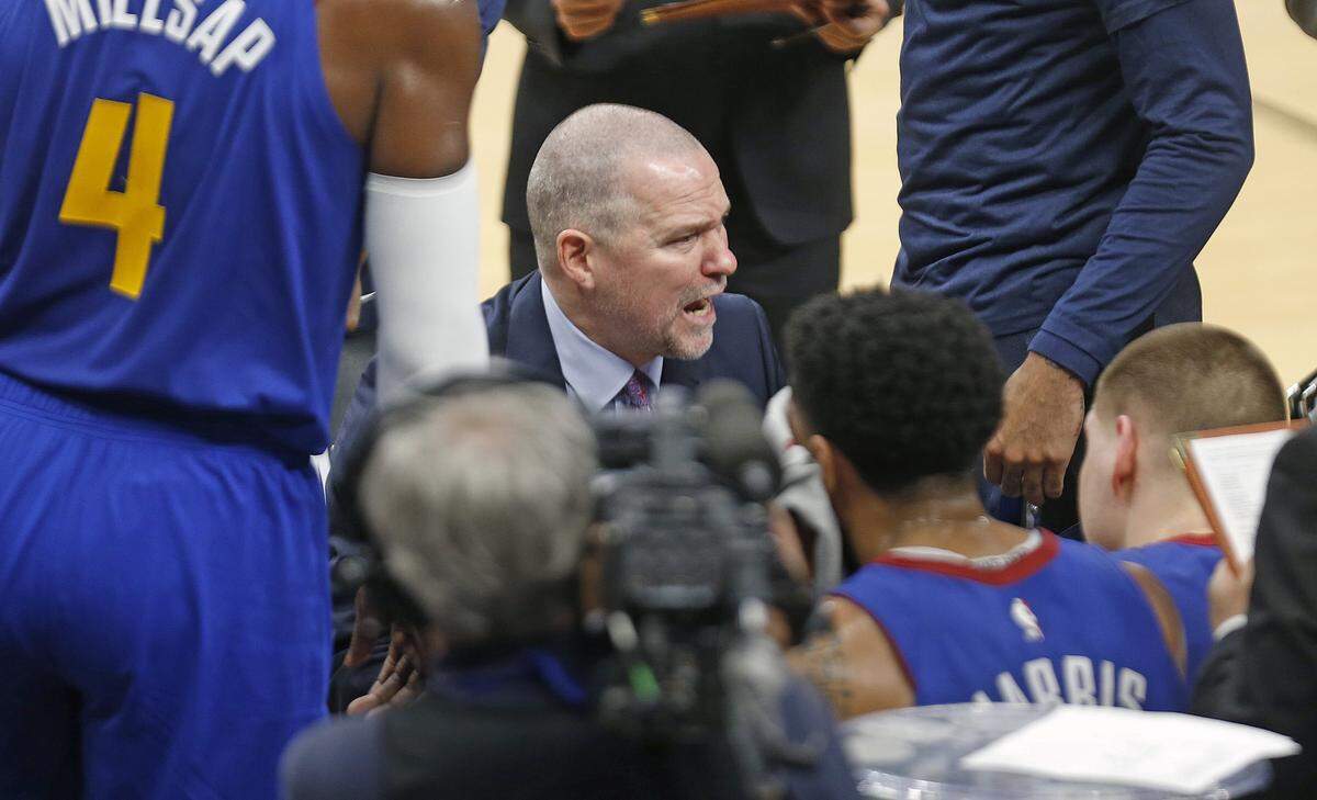SAN ANTONIO, TX - APRIL 25: Michael Malone head coach of the Denver Nuggets instructs his team during game against the San Antonio Spurs during Game Six of the first round of the 2019 NBA Western Conference Playoffs at AT&T Center on April 25, 2019 in San Antonio, Texas.