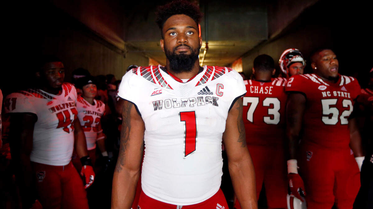 N.C. State’s James Smith-Williams (1) waits to head onto the field before the Kay Yow Spring Football game at Carter-Finley Stadium in Raleigh, N.C., Saturday, April 6, 2019.