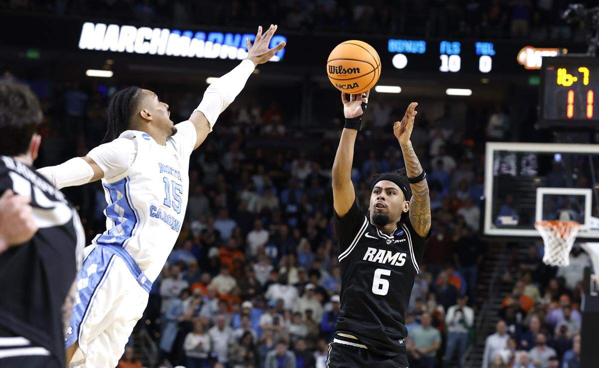 VCU’s Terrence Hill Jr. (6) makes a step-back three-pointer to give VCU a 80-78 lead with 15 seconds left in overtime during VCU’s 82-78 overtime victory over UNC in the first round of the NCAA Men’s Basketball Tournament at  Bon Secours Wellness Arena in Greenville, S.C., Thursday, March 19, 2026.