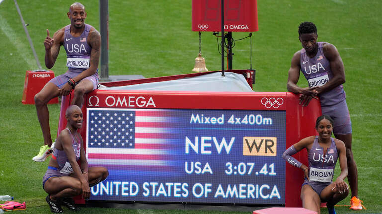 This US relay team, with an NC native as anchor, set a world record at Paris Olympics