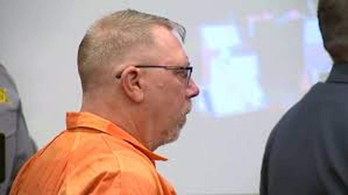 John Willis Fraizer III appears in court on a charge of murder in the Feb. 23, 2026, shooting death of Zachary Horn. Fraizer, 56, allegedly got into an argument with Horn that night, search warrants indicate.