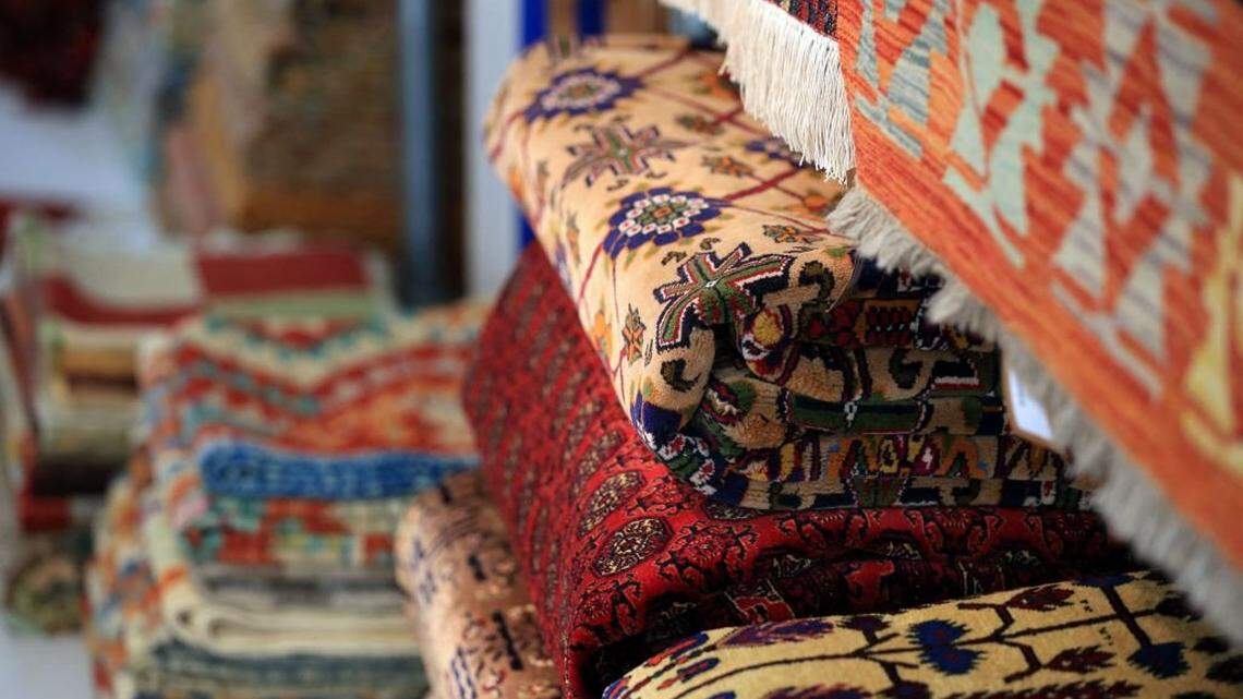 A Raleigh rug store is going out of business. When to shop the discounts
