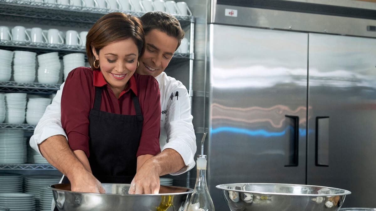 Autumn Reeser, left, and Kavan Smith in the Hallmark movie “Love on the Menu.”