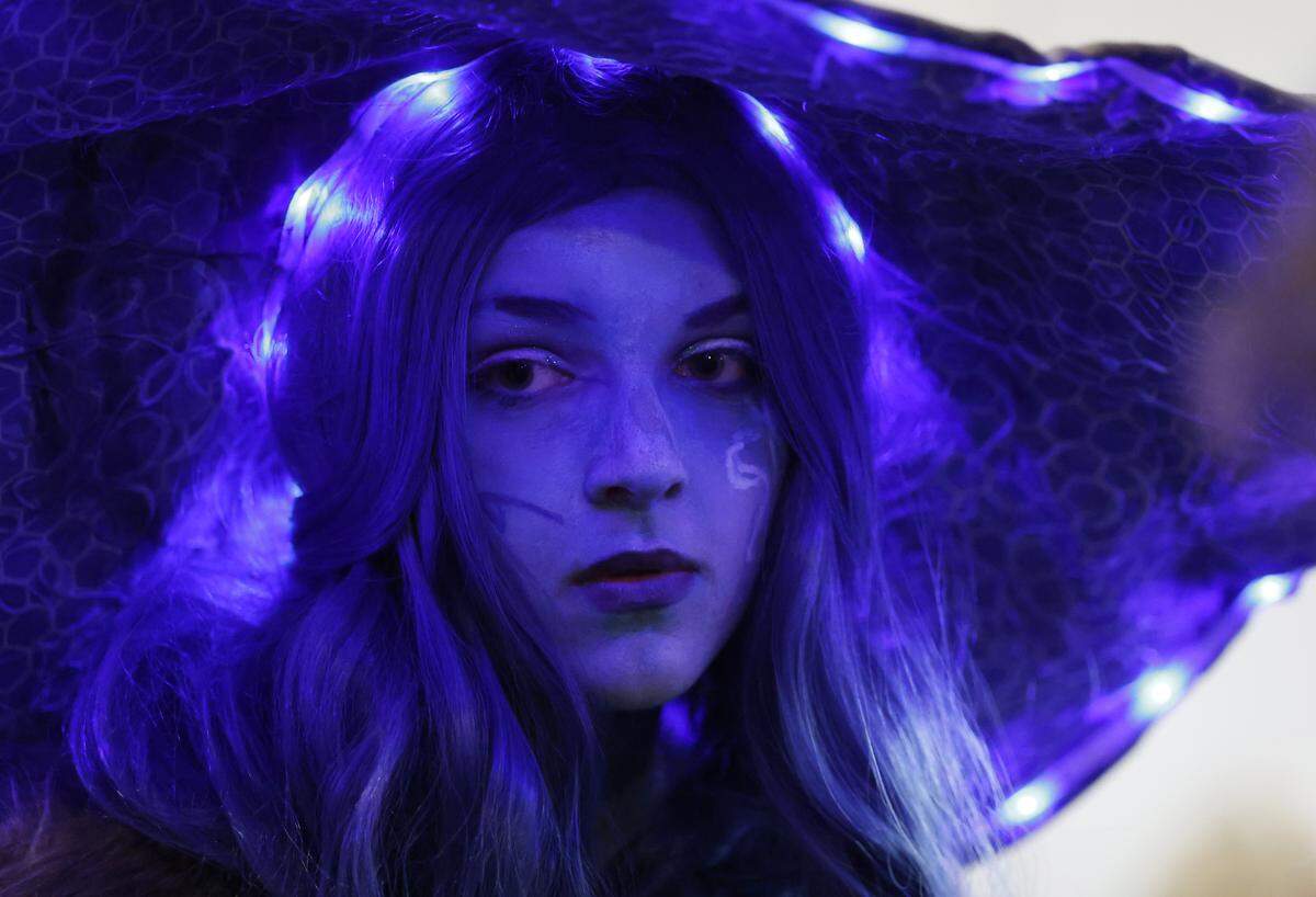 Leigh Smith, cosplaying as Ranni from Elden Ring prepares for the costume contest at GalaxyCon Raleigh at the Raleigh Convention Center Saturday, July 26, 2025.