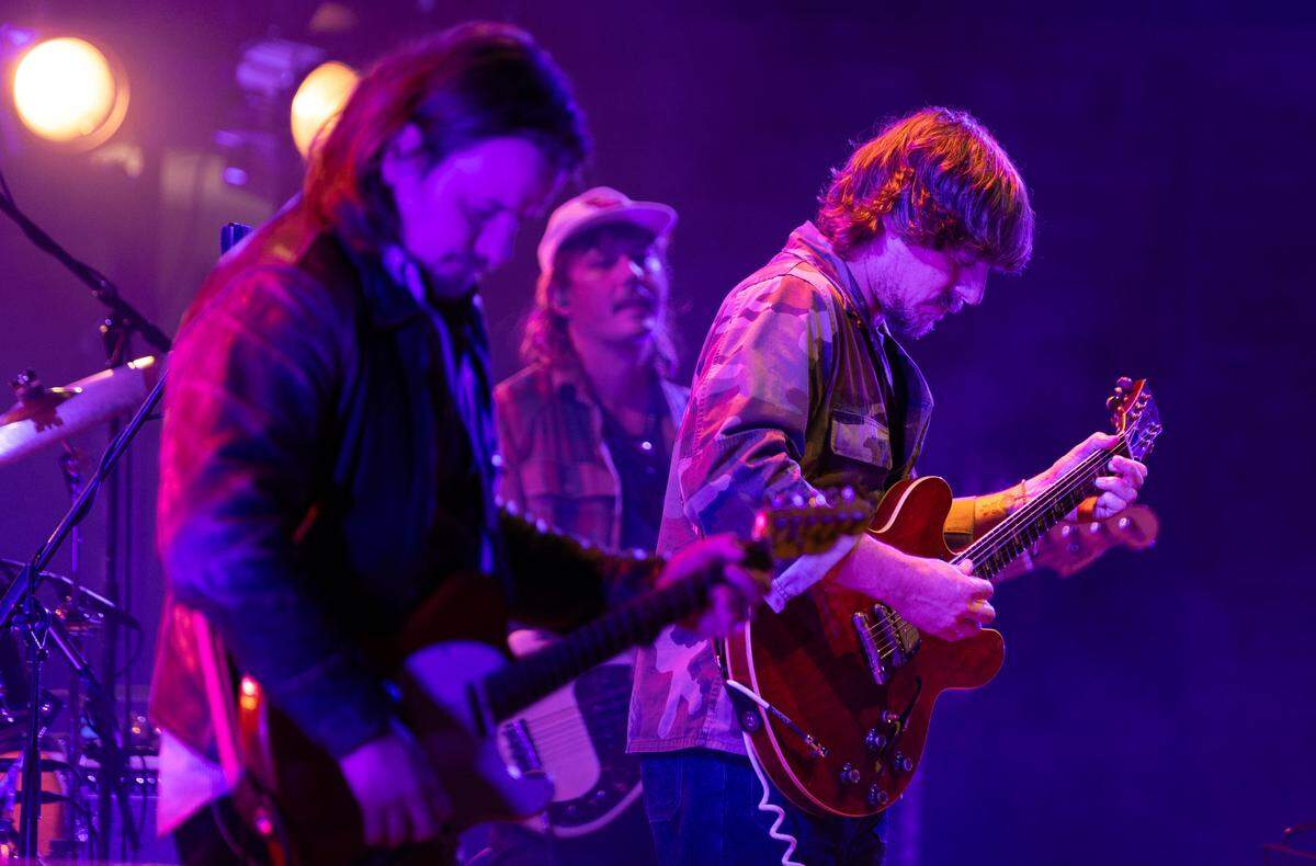 Sturgill Simpson and his band perform “Midnight Rider” during a special benefit concert to support disaster relief initiatives in NC.