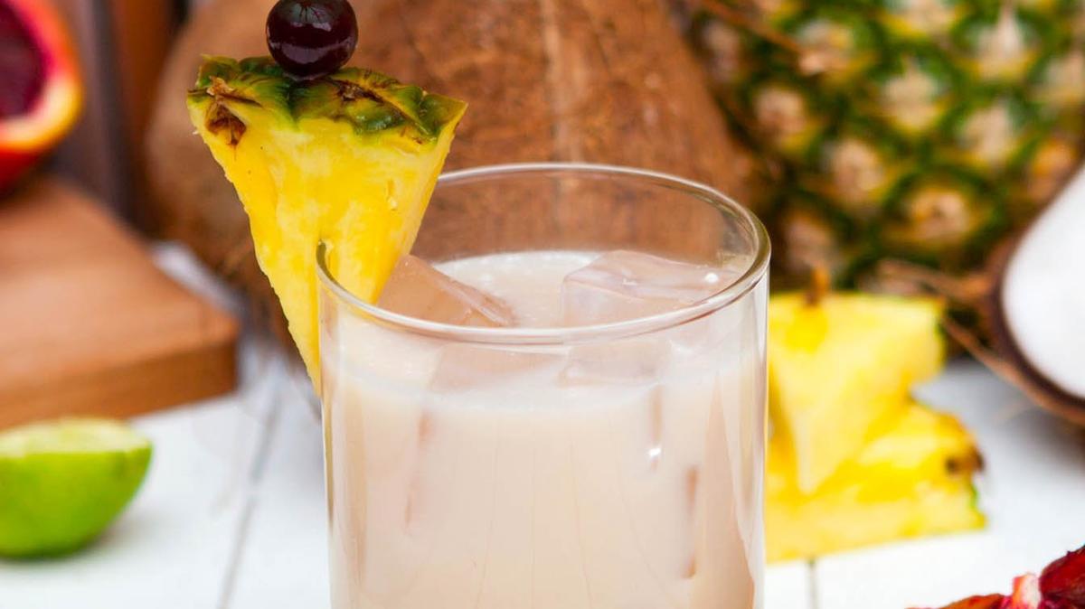 
The makings for the Papa-Oom-Mow-Mow was included in the Shaker & Spoon April Rum Wild kit.
