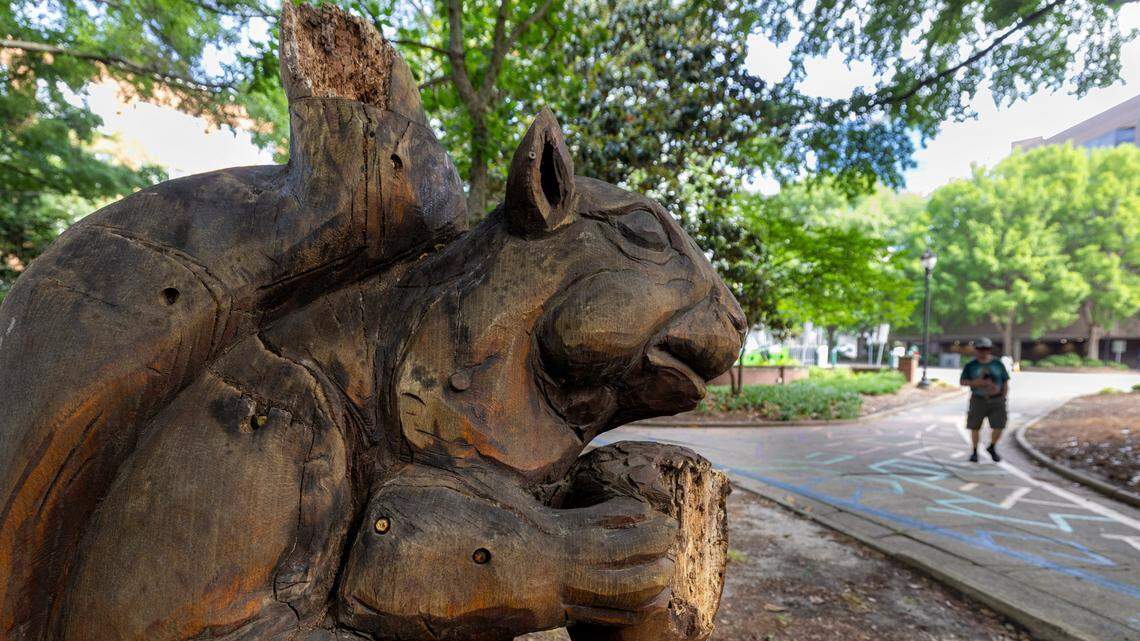 A funeral for Berkeley, the Raleigh squirrel sculpture carved from a single tree