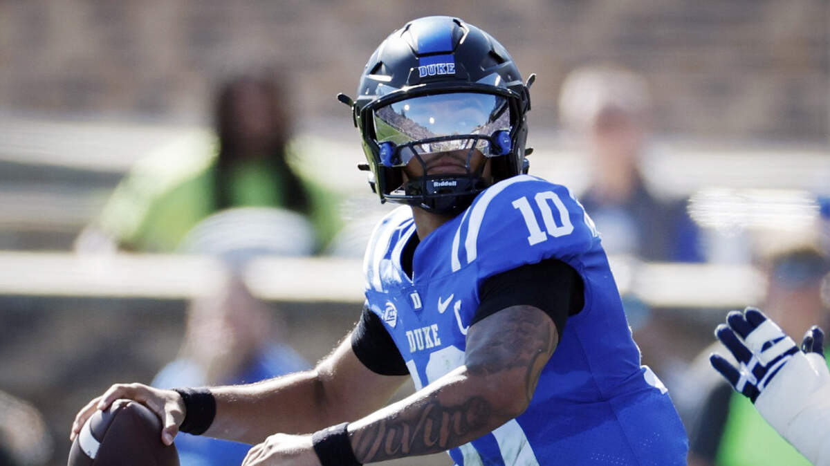 Duke quarterback Darian Mensah (10) prepares to throw during the first half of Duke’s game against Georgia Tech at Wallace Wade Stadium in Durham, N.C., Saturday, Oct. 18, 2025.