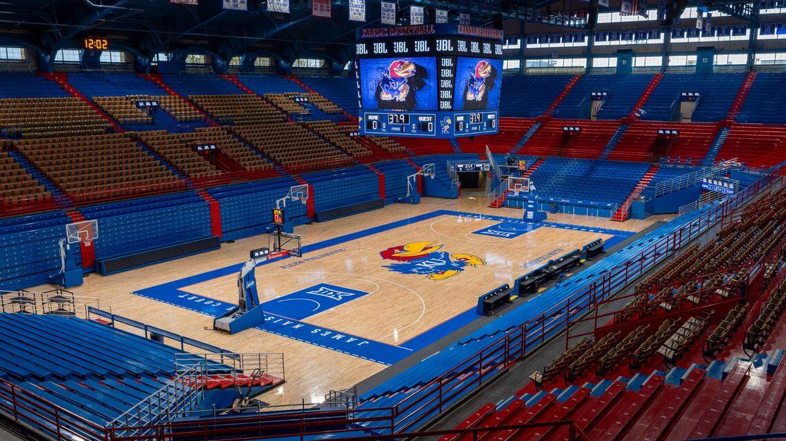 UNC, Kansas, Roy Williams — and the reunion they tried to avoid for more than 40 years