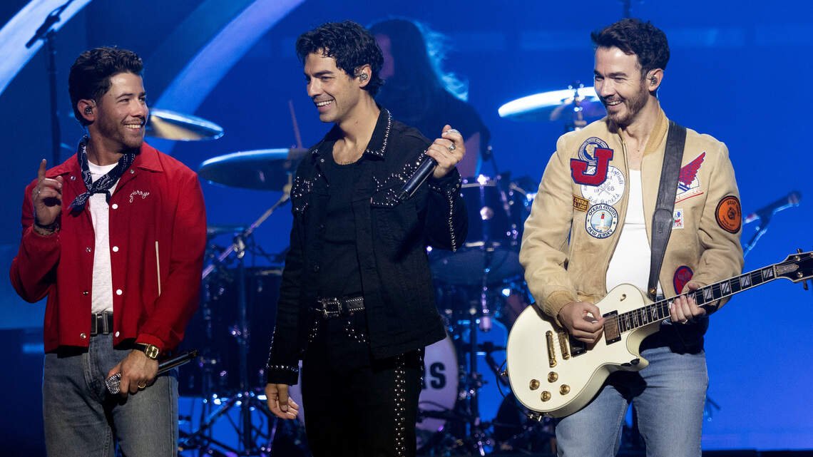 Popular band to bring back ‘iconic’ tour. When & where to see them in Raleigh