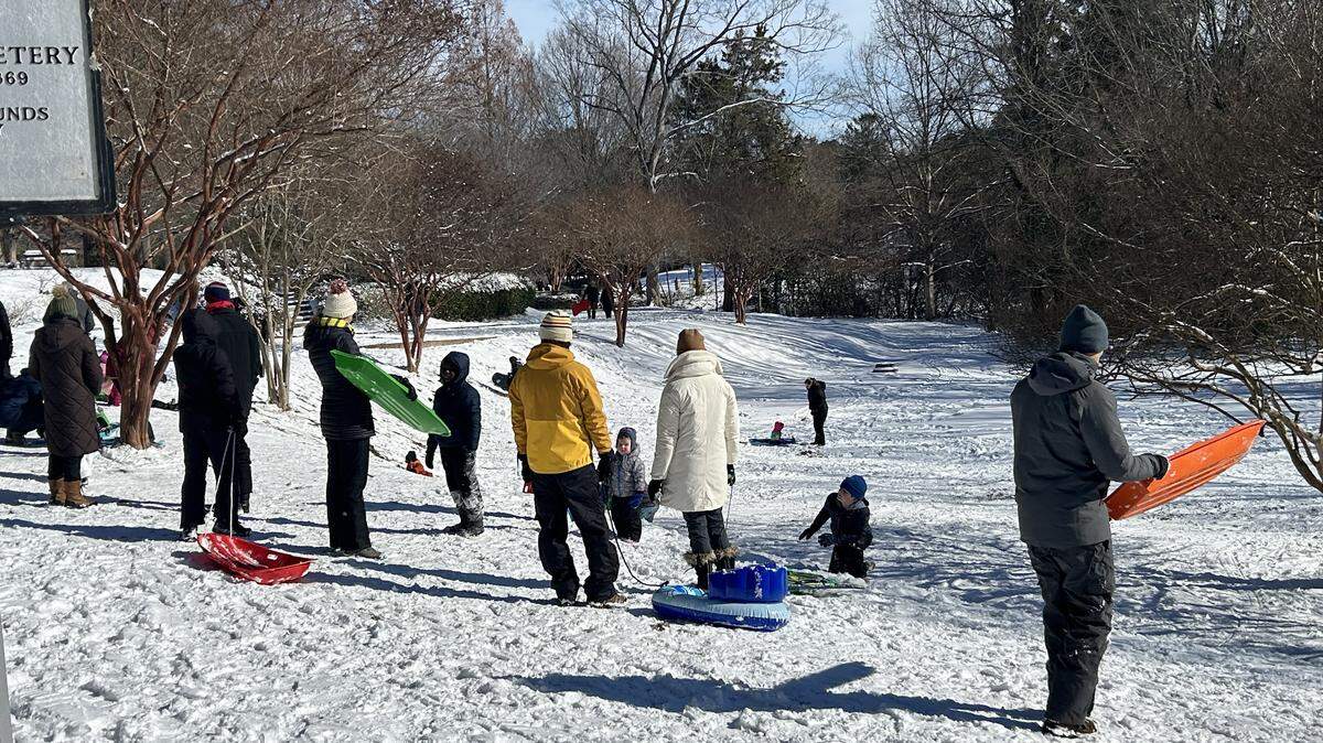 Sledding fun in Raleigh’s Historic Oakwood Cemetery