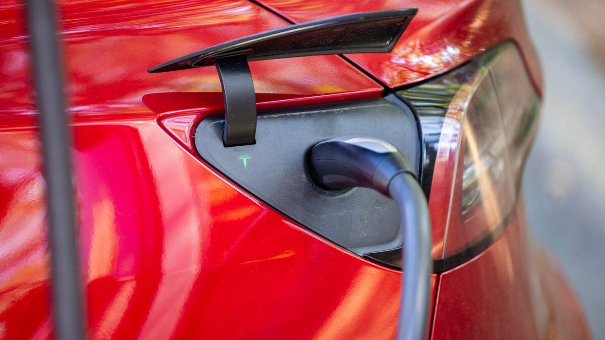 Two bills in the Florida Legislature would tax EV drivers almost 40% more than what a current average gas vehicle pays annually at the pump.