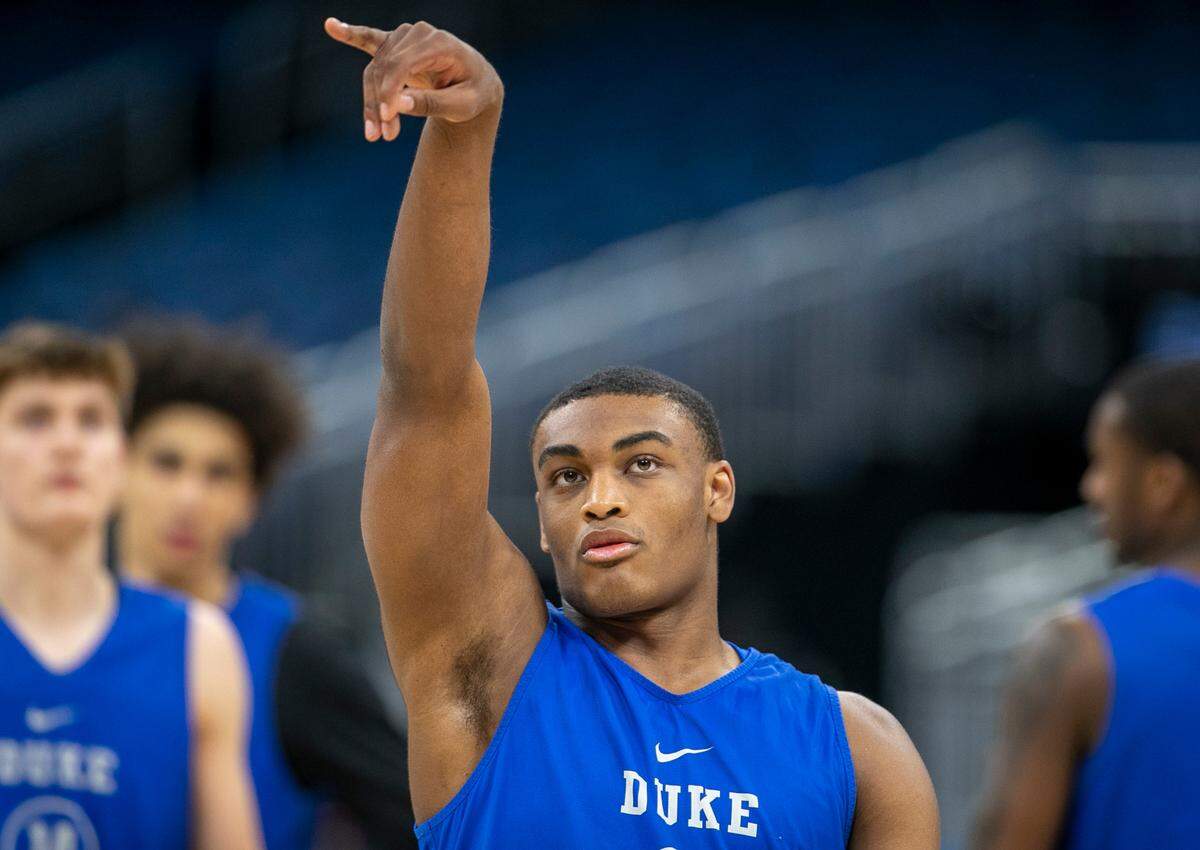 Duke’s Jaylen Blakes (2) works on his shooting form during the Blue Devils’ practice on Wednesday, March 15, 2023 at the Amway Center in Orlando, Fla.