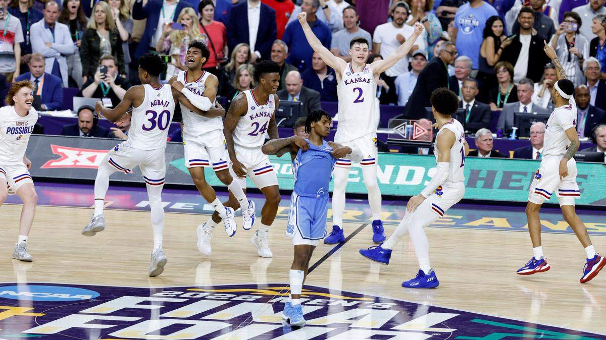 North Carolina’s Caleb Love (2) reacts after time runs out in Kansas’ 72-69 victory over UNC in the NCAA Menís National Championship at the Caesars Superdome in New Orleans, La., Monday, April 4, 2022.