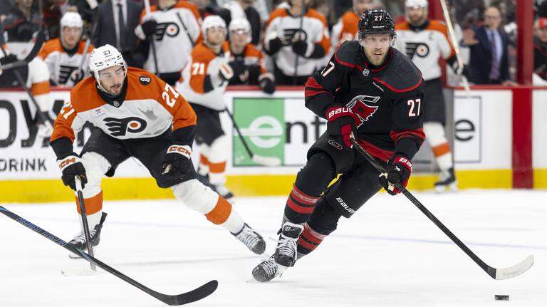 Photos: Hurricanes vs Flyers -Game 1 Stanley Cup Playoffs