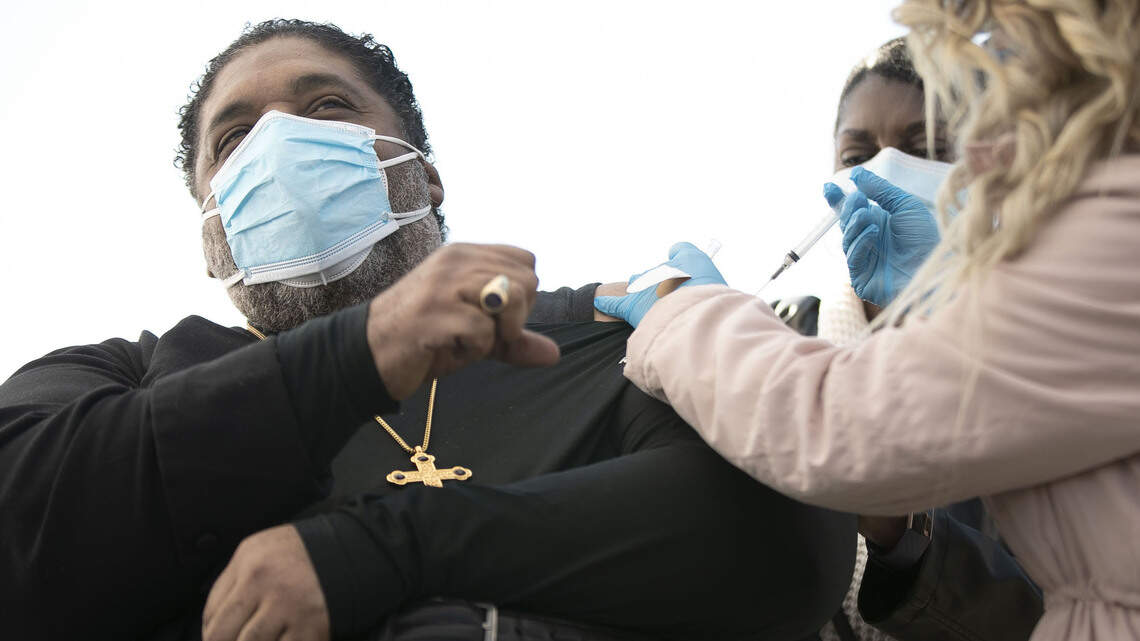 Rev. William Barber diagnosed with COVID-19. He has mild symptoms but is doing well