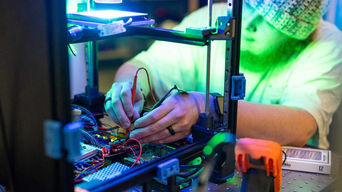 Appalachian State University researchers were awarded a $2.3 million NCInnovation grant this year to bring their AI microscope to market.