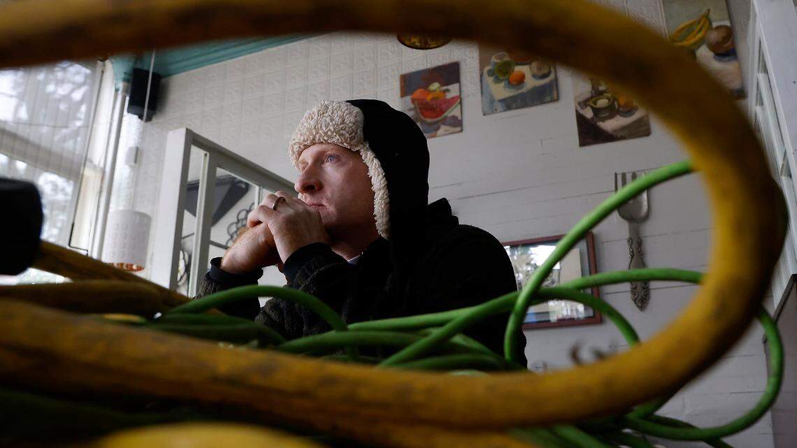 ‘Absolutely insane.’ Moore County residents left in the dark after power outage