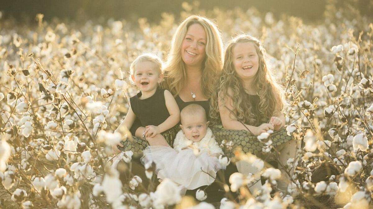 Jill Donovan with her daughters, Jillian, Pressley and Cameron.