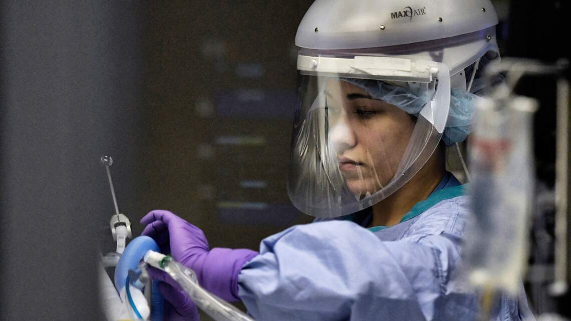 NC tops 3,000 hospitalizations for the first time during the COVID pandemic