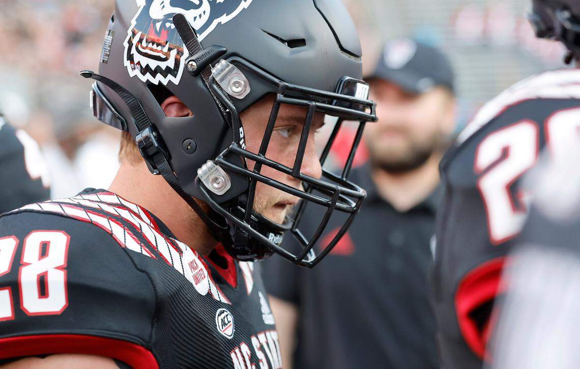 N.C. State linebacker Ari Bowles (28) waits to run a drill with the linebackers before the Wolfpack’s game against Texas Tech at Carter-Finley Stadium in Raleigh, N.C., Saturday, Sept. 17, 2022.