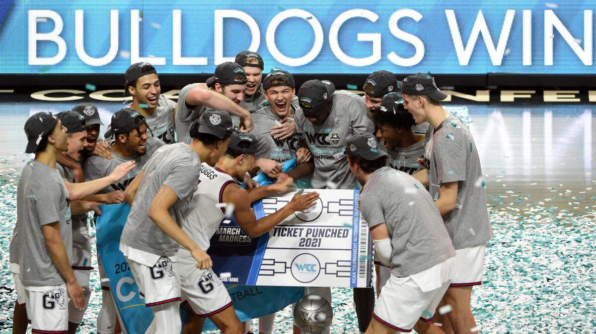 Gonzaga celebrates after they defeated BYU in an NCAA college basketball game for the West Coast Conference men’s tournament championship Tuesday, March 9, 2021, in Las Vegas. (AP Photo/David Becker)