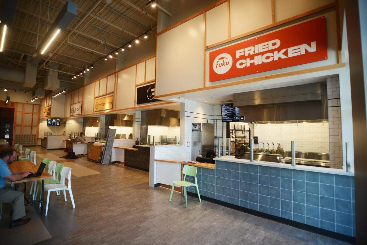 The Old North State Food Hall will open with North Carolina’s first Fuku location, David Chang’s chicken sandwich concept.