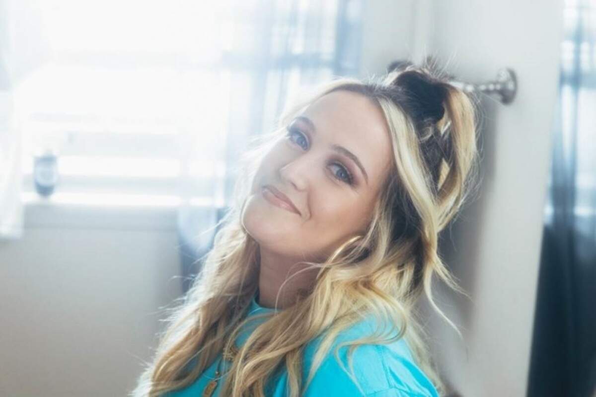 Country singer Priscilla Block has been nominated for ACM Top New Female Artist and Breakthrough Video of the Year for “Just About Over You.”