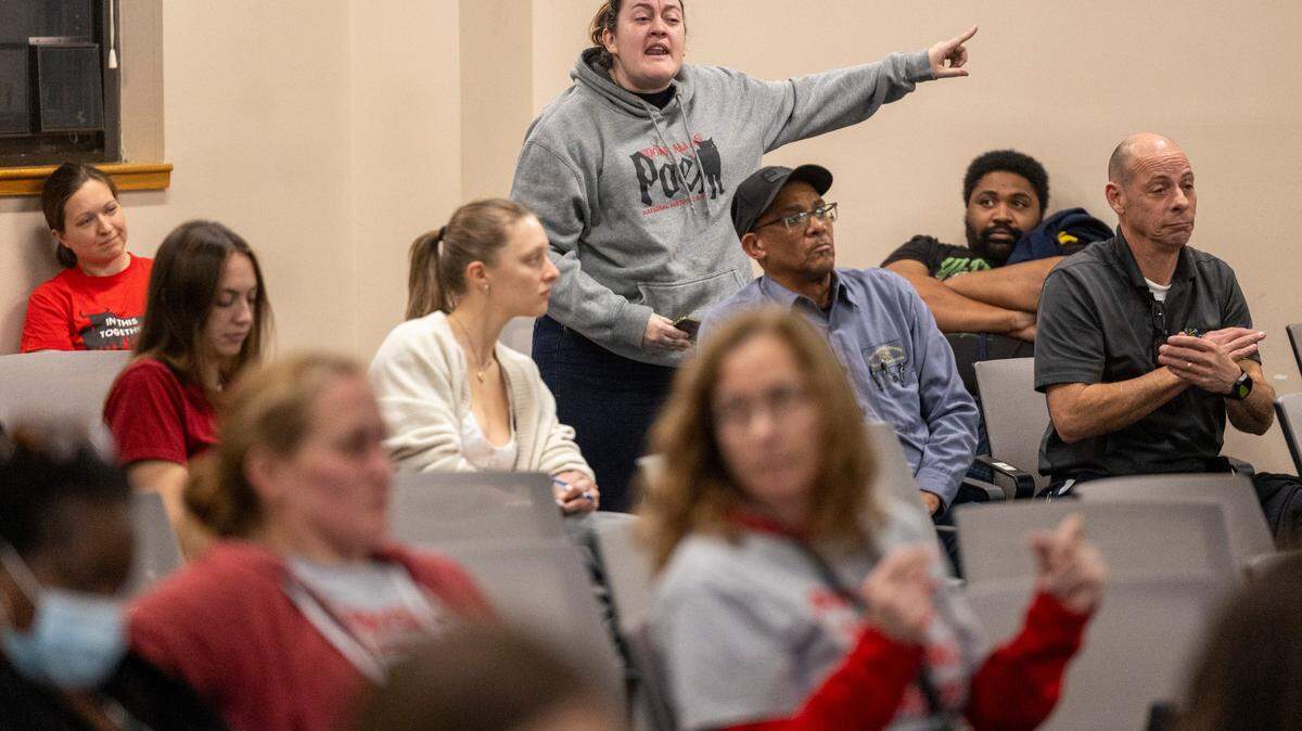 Durham Public Schools takes step toward giving educators union a voice at the table