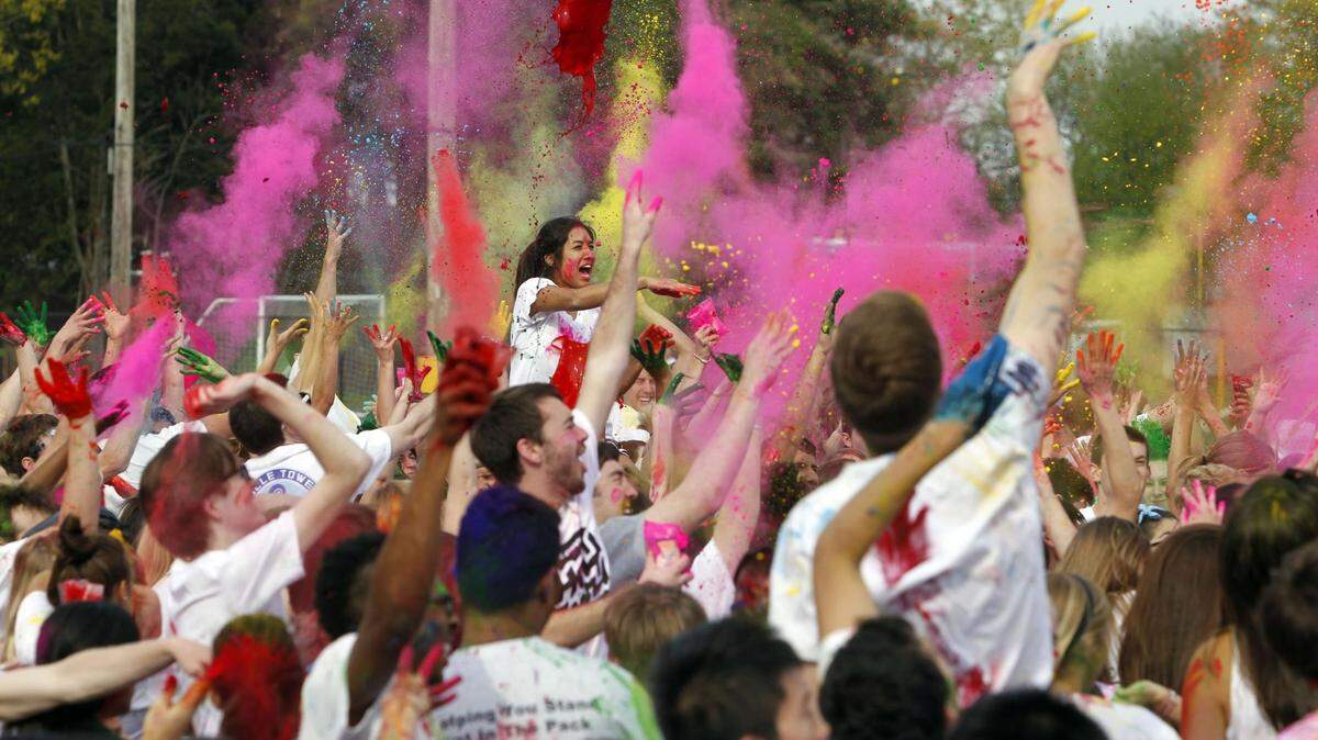 More than 2,000 UNC students celebrated Holi, the Indian festival of colors, at Hooker Fields in Chapel Hill, N.C. on Friday, April 11, 2014.
