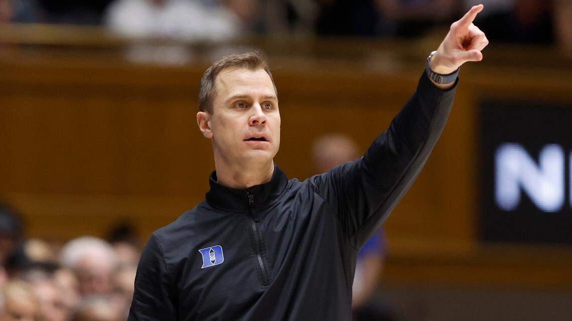 Duke head coach Jon Scheyer instructs his team during the first half of Duke’s game against Louisville at Cameron Indoor Stadium in Durham, N.C., Wednesday, Feb. 28, 2024.