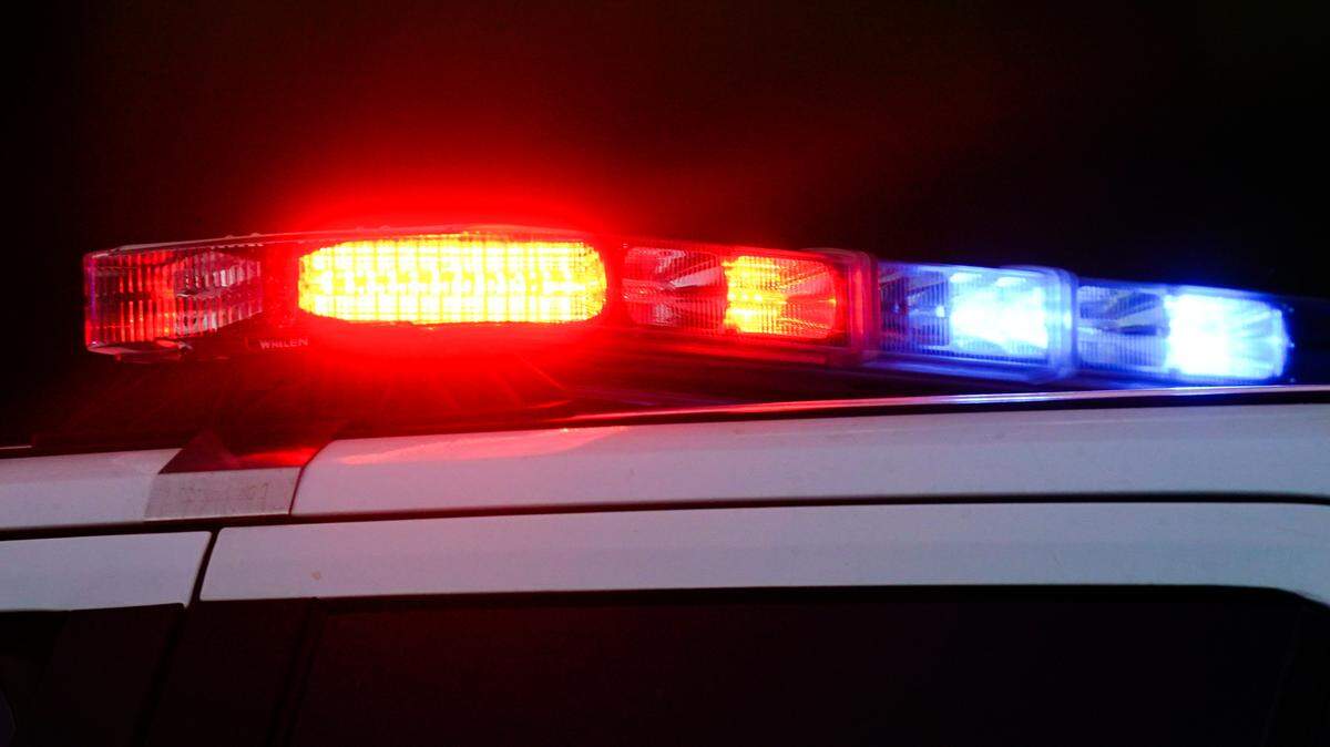 A man drove to the hospital after he was shot in the face on April 25, 2022, at a Burger King in Seattle, police said. He’s in stable condition.