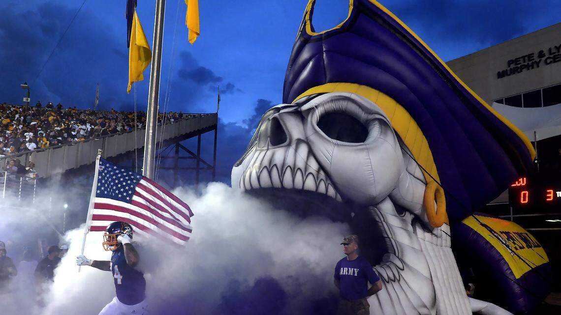 East Carolina dropping swimming, tennis in attempt to stem athletic budget deficit