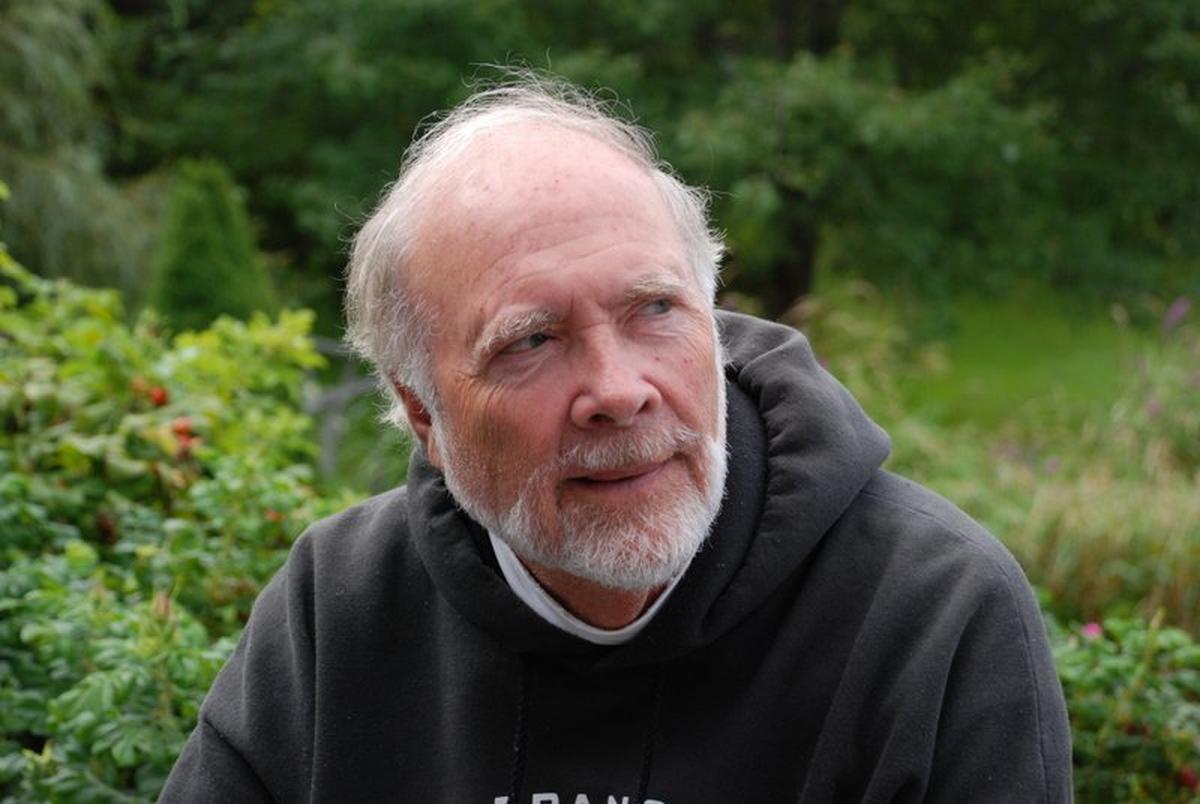 Author Hal Crowther.