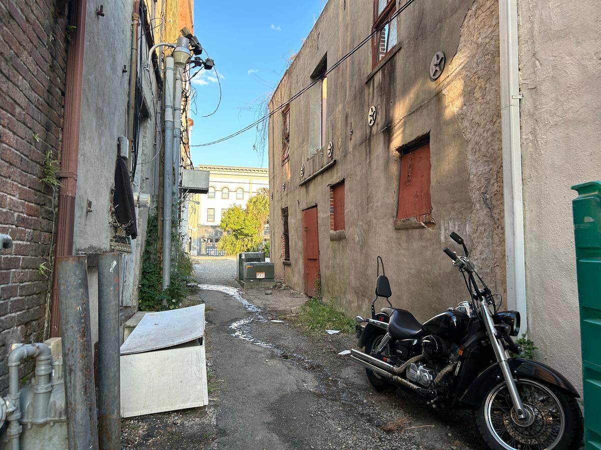This section of Quince Alley in downtown Wilmington is said to be the afterlife stomping grounds of Gallus Meg, the 18th-century bar bouncer who ripped off ears and pickled them.