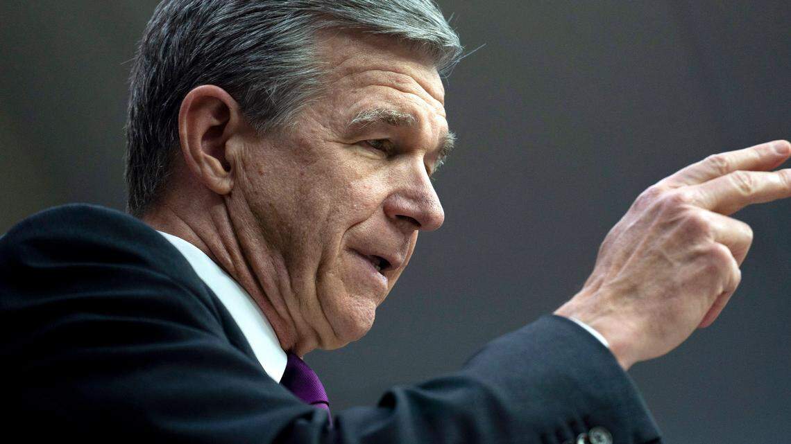 NC’s top Democrats and Republicans rebuke the party dissenters who crossed them