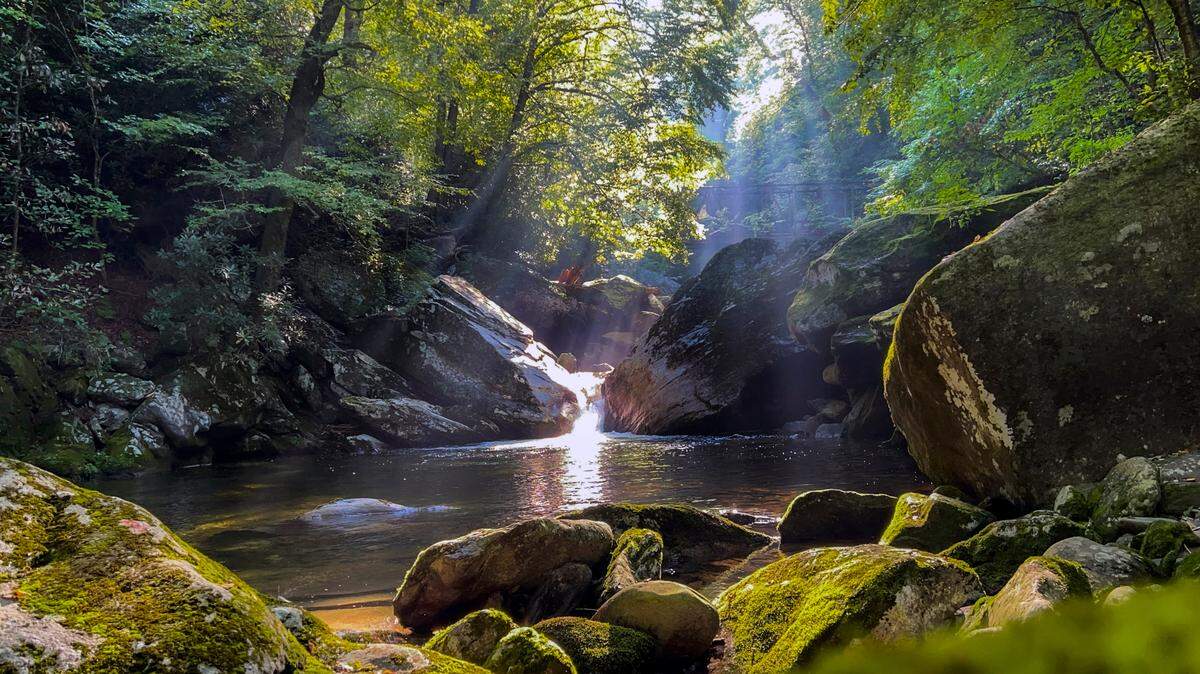 Cruising Across Carolina: Mountain splendor, thrift shopping and gaming at summer’s end