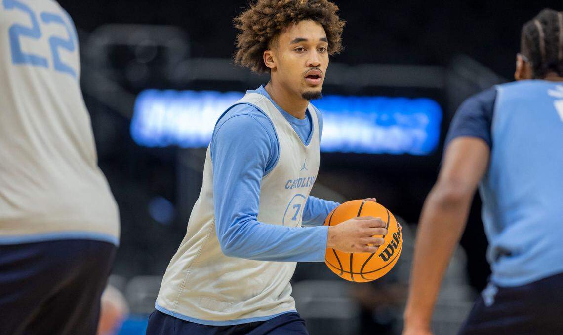 North Carolina guard Seth Trimble (7) works out with his teammates during the Tar Heels’ practice on Thursday, March 20, 2025 at Fiserv Forum in Milwaukee, Wisconsin. Trimble grew up nearby in Menomonee Falls, Wisconsin.