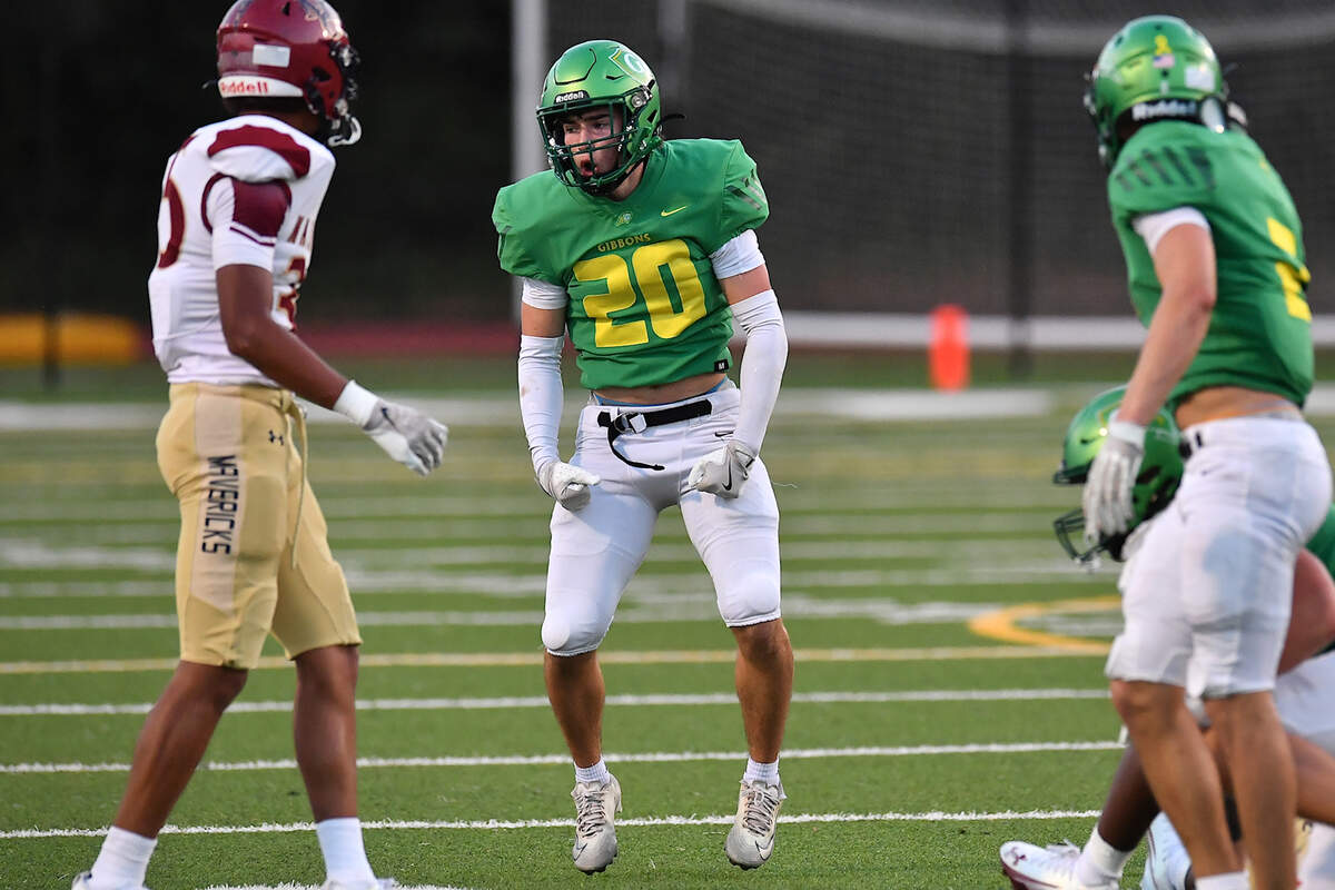 Cardinal Gibbons defensive back Jack Richards (20) reacts to a play against Mallard Creek during the first half. The Mallard Creek Mavericks and the Cardinal Gibbons Crusaders met in a non-conference football game in Raleigh, N.C. September 19, 2025