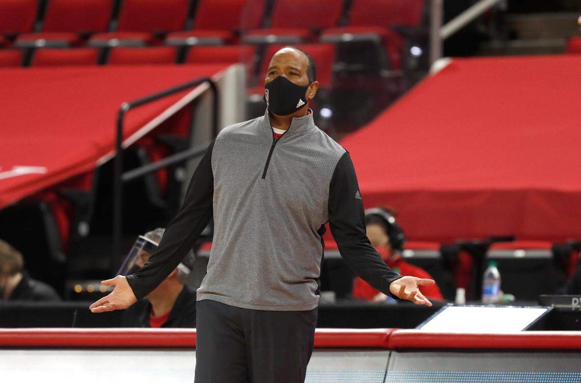 N.C. State’s head coach Kevin Keatts doesn’t like the call during the first half of N.C. State’s game against Campbell at PNC Arena in Raleigh, N.C., Saturday, Dec. 19, 2020.