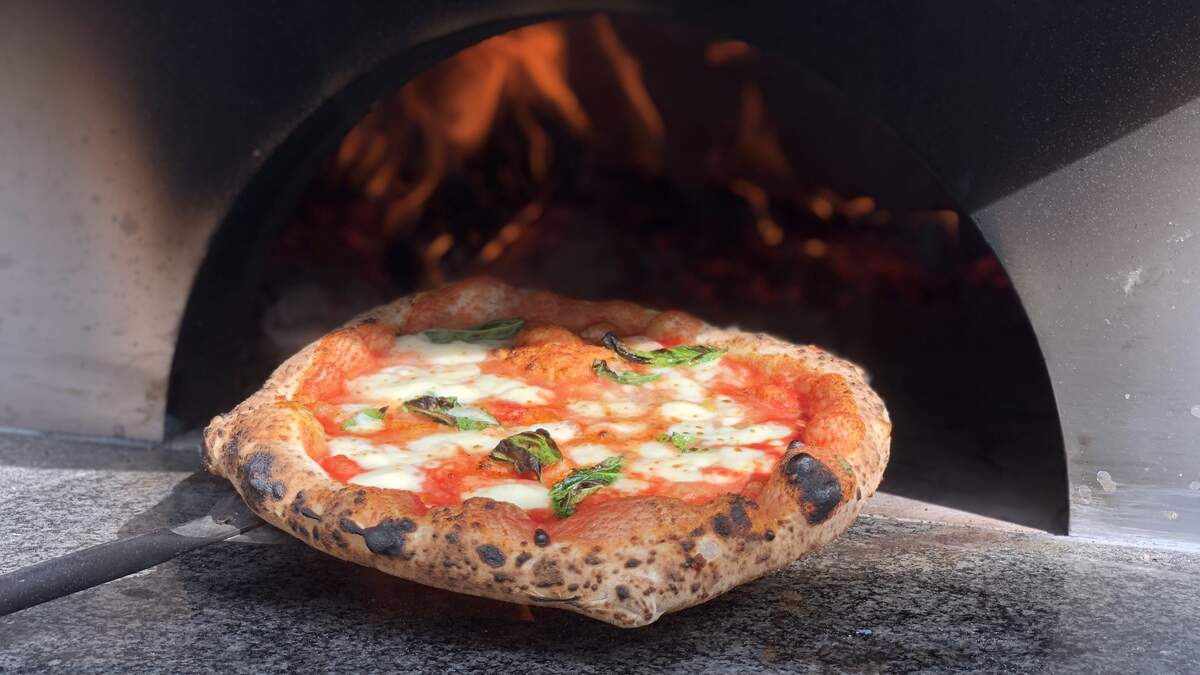 Winston Salem’s Mission Pizza Napoletana will run a pizza pop up this weekend at Raleigh’s Dram & Draught and Durham’s Fullsteam Brewery.