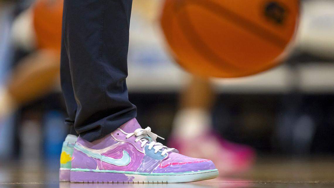 UNC basketball coaches are wearing special sneakers against Syracuse. Here’s why