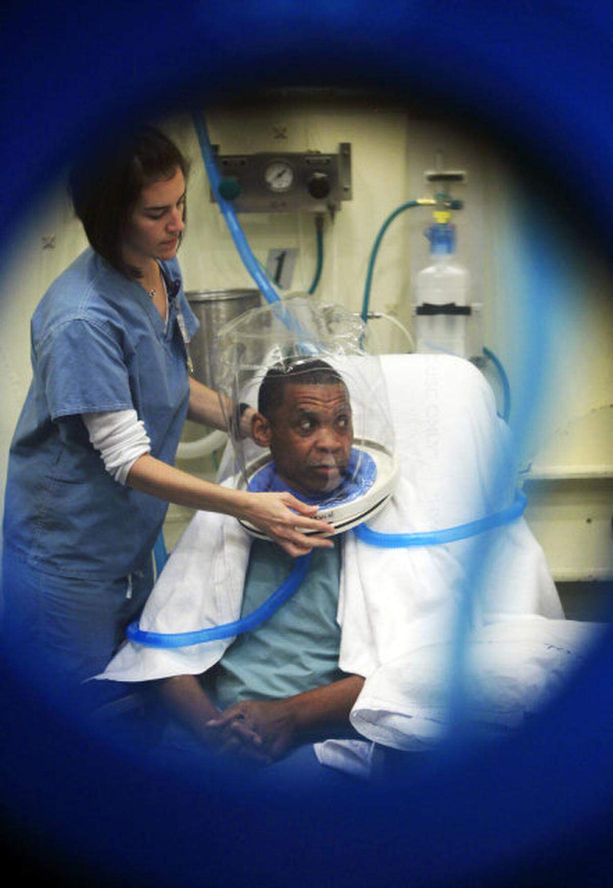 HYPERBARIC2.071912.TI