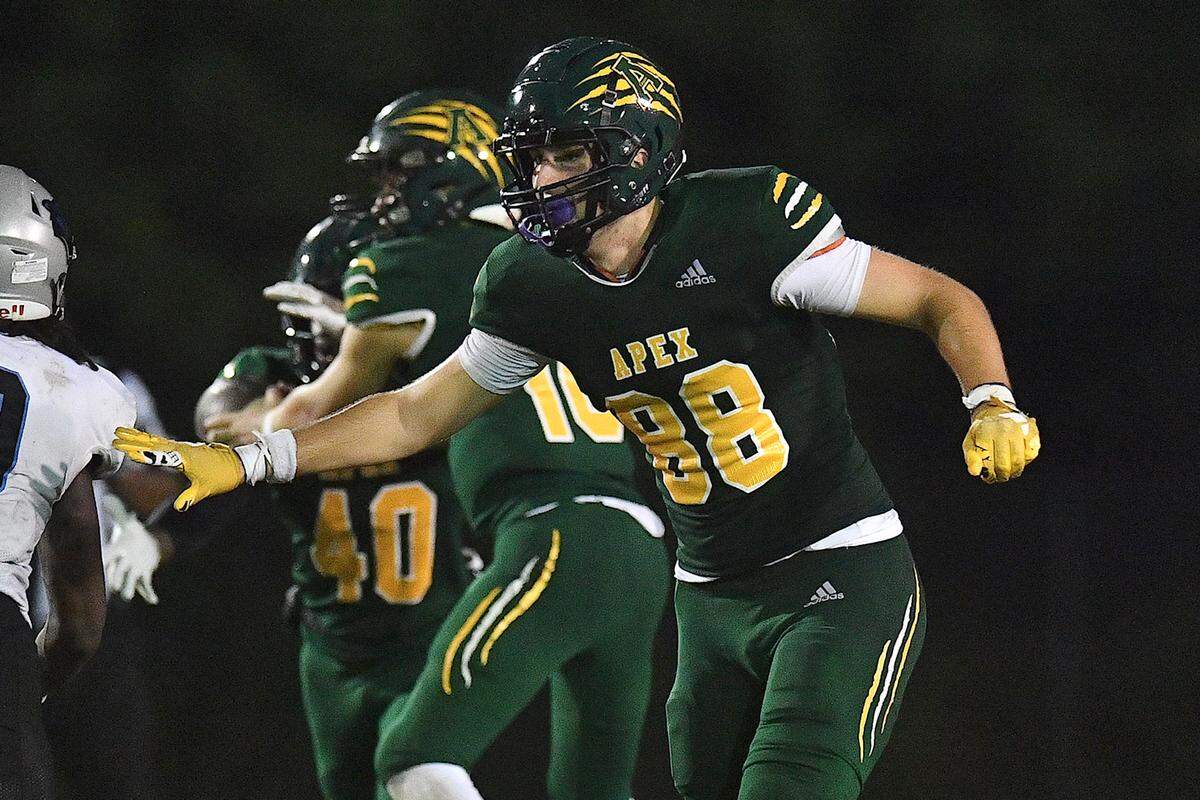 Apex tight end Kaleb Morrow during a play against Panther Creek during the second half. The Apex Cougars and the Panther Creek Catamounts met in a conference football game in Apex, N.C. on September 20, 2024.