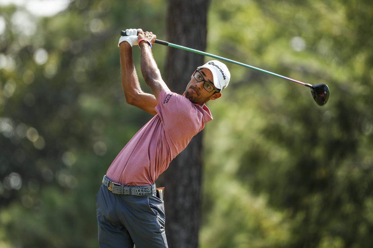 Akshay Bhatia hits a shot during the second round of stroke play at the 2019 U.S. Amateur at Pinehurst Resort & Country Club Tuesday Aug. 13, 2019.