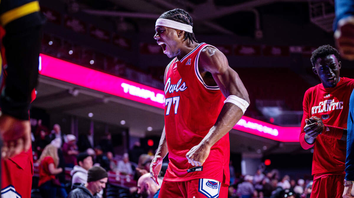 Maxim Logue (77) of the Florida Atlantic Owls celebrates after an NCAA men's basketball game at the Liacouras Center in Philadelphia, United States, on January 18, 2026 