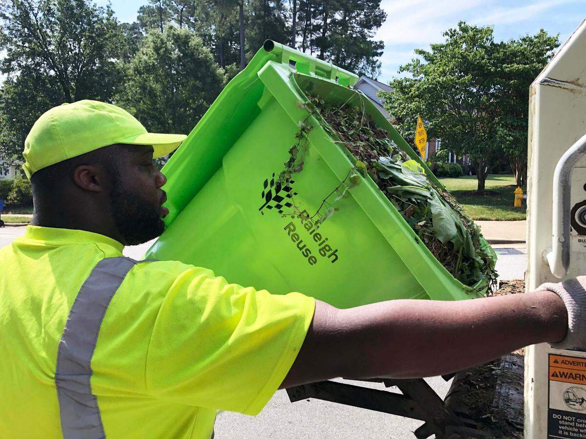 Here’s how you can get an additional yard waste cart in Raleigh.